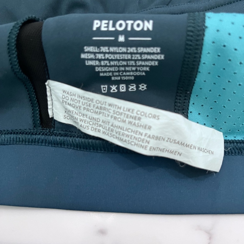 Peloton Workout Set - Picture 4 of 6